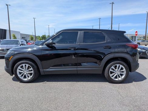Used 2021 Chevrolet TrailBlazer LS FWD image 9