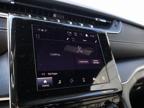 New 2025 Jeep Grand Cherokee L Altitude image 37