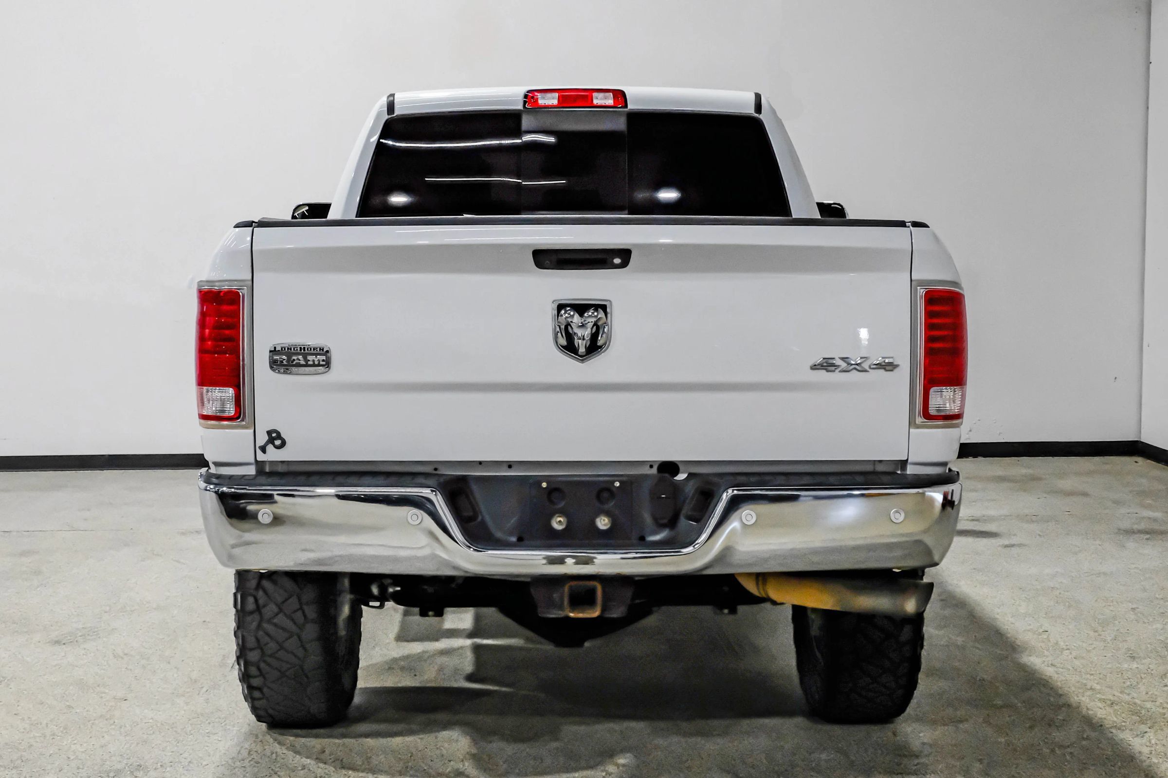 Used 2017 RAM 2500 Longhorn w/ Convenience Group AWD/4WD image 7