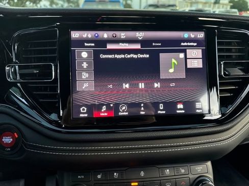 Used 2025 Dodge Durango SRT Hellcat w/ Black Package image 18