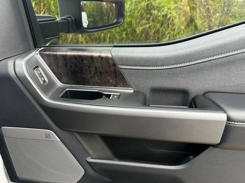 New 2025 Ford F350 Lariat w/ Black Appearance Package image 38