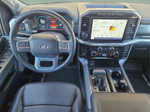 Used 2023 Ford F150 Lariat w/ Trailer Tow Package image 17