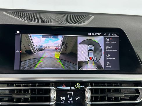 Used 2023 BMW 430i Coupe w/ Premium Package image 25