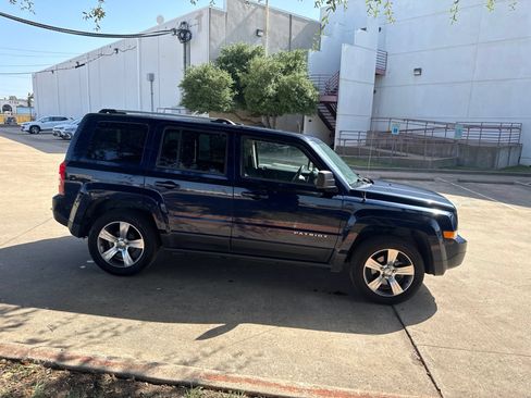 Used 2016 Jeep Patriot High Altitude FWD image 4