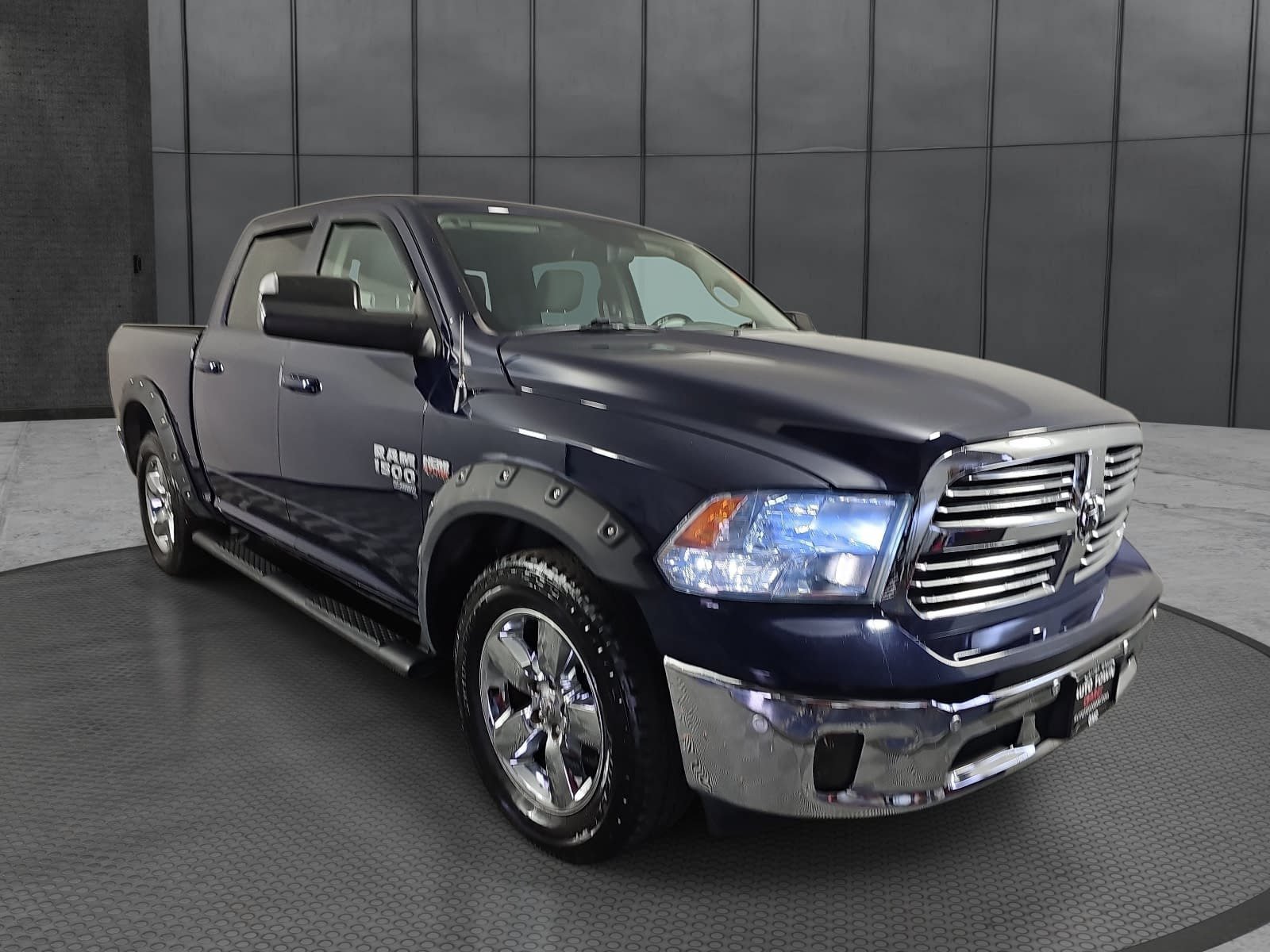 Used 2019 RAM 1500 Big Horn AWD/4WD image 3