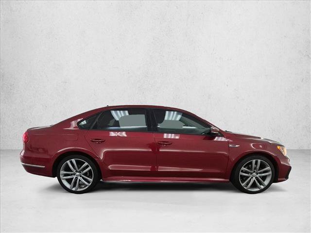 Used 2018 Volkswagen Passat 2.0T S FWD image 4