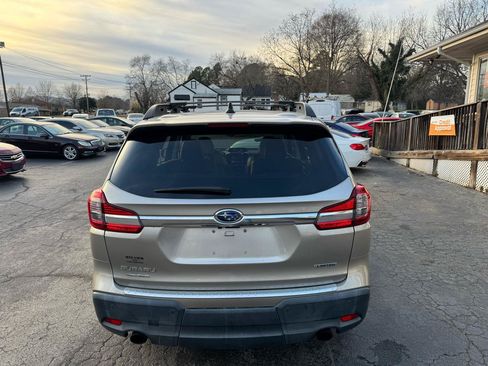 Used 2019 Subaru Ascent Limited w/ Popular Package #4 AWD/4WD image 5