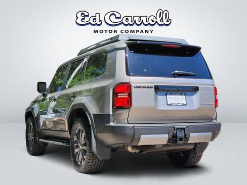Used 2025 Toyota Land Cruiser AWD/4WD image 5