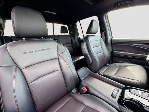 Used 2023 Honda Ridgeline Black Edition image 34