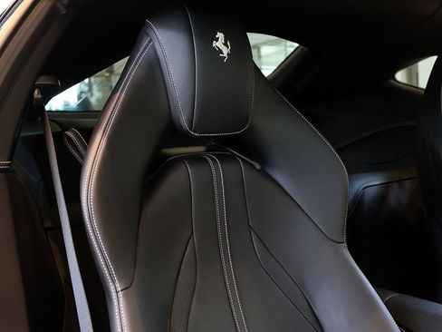 Certified 2020 Ferrari 812 Superfast RWD image 20