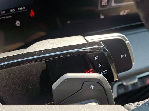 New 2026 Audi Q3 quattro 2.0T AWD/4WD image 8