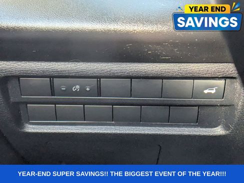 Used 2023 Mitsubishi Outlander SE image 33