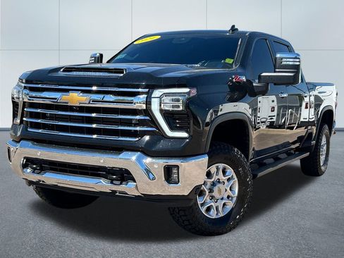 Used 2024 Chevrolet Silverado 2500 LTZ w/ LTZ Convenience Package AWD/4WD image 1
