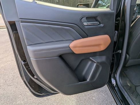 New 2026 GMC Canyon AT4 AWD/4WD image 27