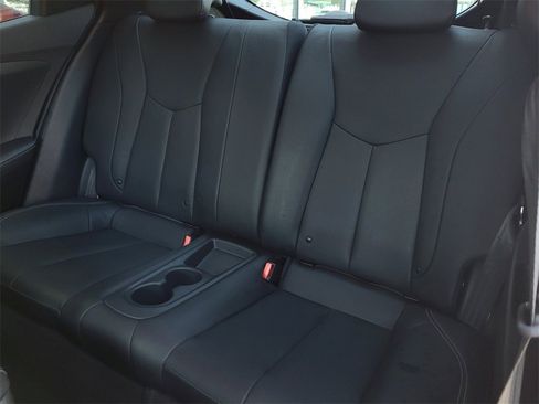 Used 2016 Hyundai Veloster Turbo image 10