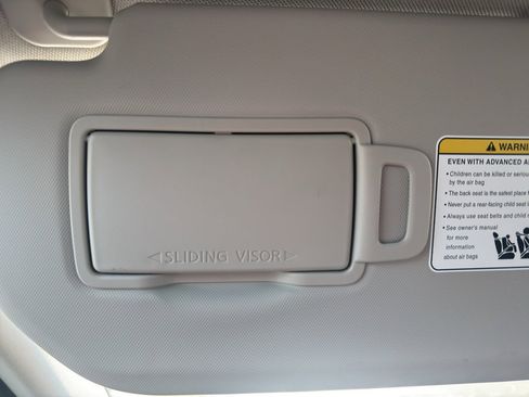 Certified 2023 Nissan Rogue S image 24