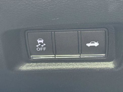 Used 2020 INFINITI Q60 3.0t Luxe image 17