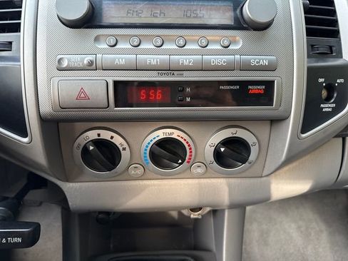 Used 2005 Toyota Tacoma 2WD Access Cab image 15