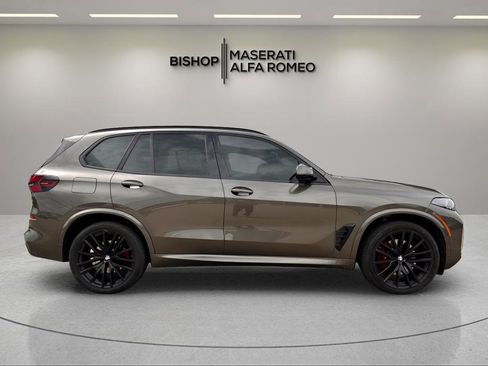 Used 2025 BMW X5 sDrive40i w/ M Sport Package RWD image 7