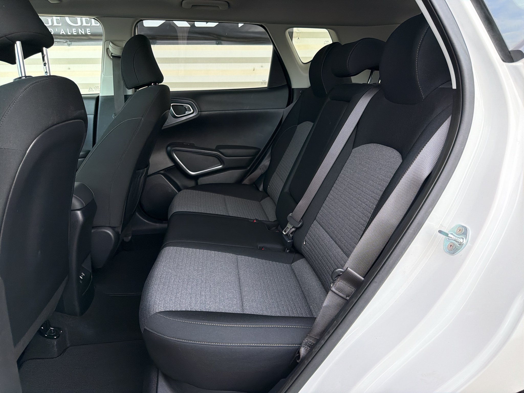 Used 2023 Kia Soul EX FWD image 11