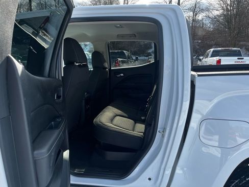 Used 2020 GMC Canyon SLE w/ SLE Convenience Package image 27