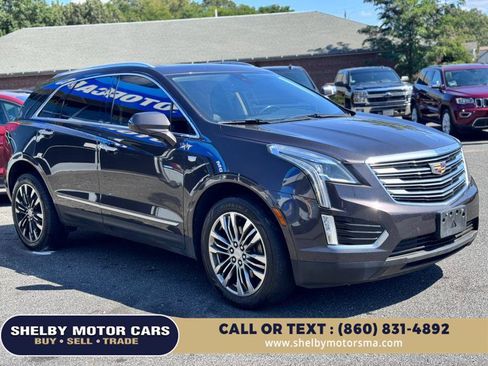 Used 2018 Cadillac XT5 Premium Luxury image 3