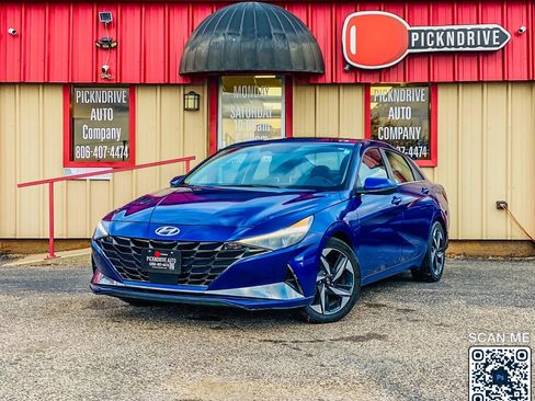 Used 2021 Hyundai Elantra Limited w/ Cargo Package image 2