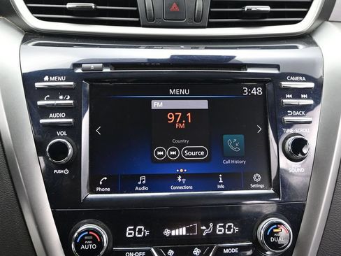 Used 2023 Nissan Murano SV AWD/4WD image 14