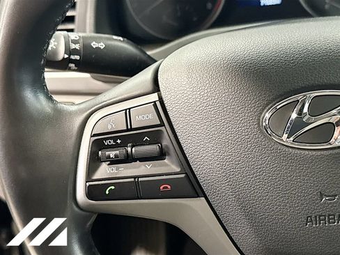 Used 2018 Hyundai Elantra Value Edition FWD image 12