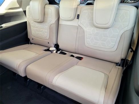 New 2026 Nissan Armada Platinum Reserve w/ Convenience Package image 7