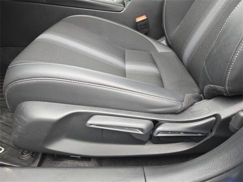 Used 2022 Honda Civic Sport image 11