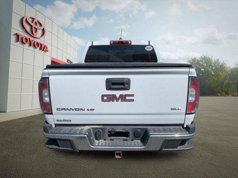 Used 2019 GMC Canyon SLE AWD/4WD image 3