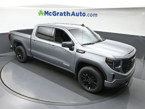 New 2025 GMC Sierra 1500 Elevation image 3