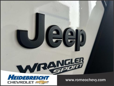 Used 2021 Jeep Wrangler Sport AWD/4WD image 40
