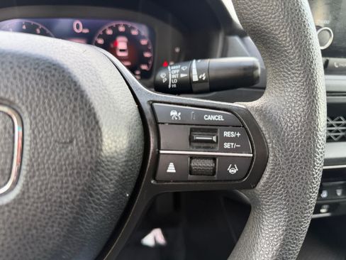Used 2023 Honda Accord EX image 21