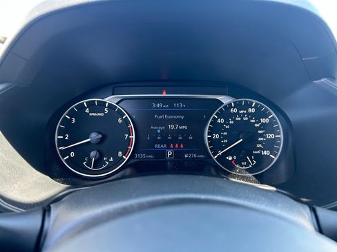 Used 2025 Nissan Altima 2.5 SV FWD image 20