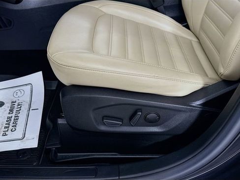 Certified 2023 Ford Edge SEL w/ Convenience Package image 19