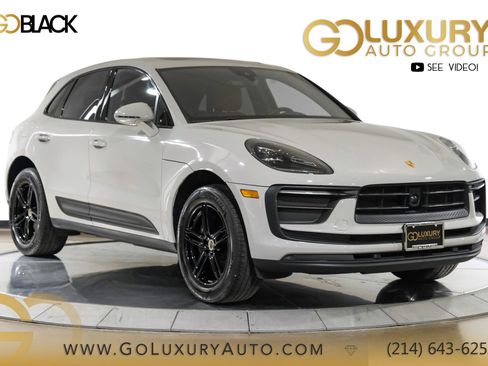Used 2023 Porsche Macan Turbo image 1