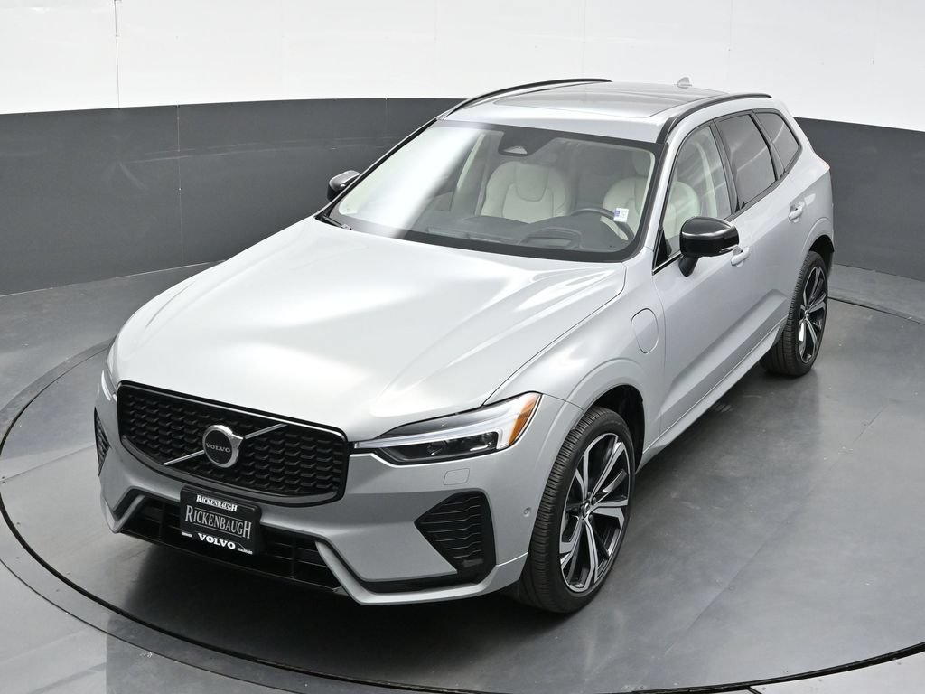 Used 2025 Volvo XC60 T8 Ultra w/ Protection Package Premier AWD/4WD image 33