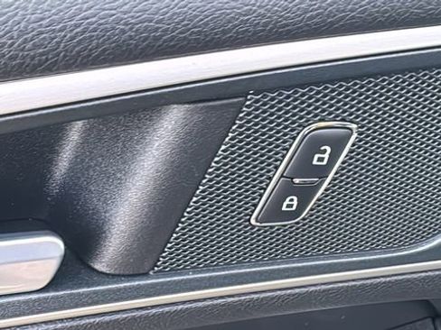 Certified 2024 Ford Edge SEL w/ Convenience Package image 10