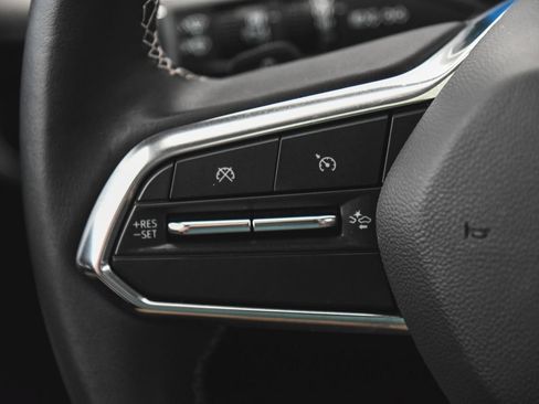 Used 2025 Honda Prologue Touring image 25