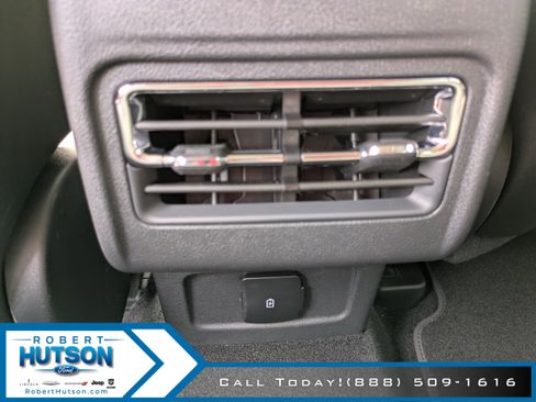 New 2025 Lincoln Corsair Grand Touring image 15