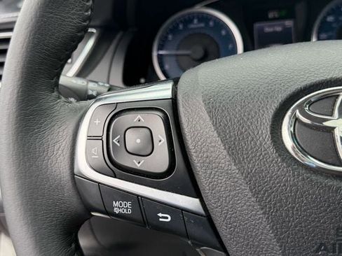 Used 2017 Toyota Camry XLE FWD image 26