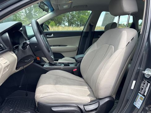 Used 2016 Kia Optima LX FWD image 11