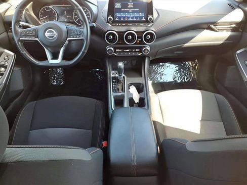 Used 2023 Nissan Sentra SR w/ Electronics Package image 10