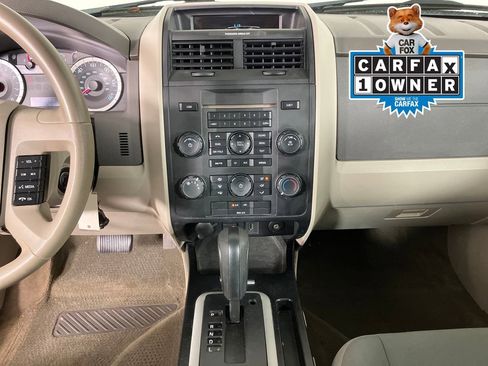 Used 2011 Ford Escape XLS w/ 101A Rapid Spec Order Code image 26