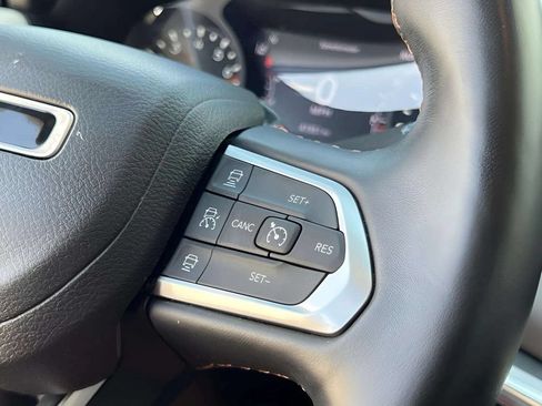 Used 2022 Jeep Compass Limited AWD/4WD image 19