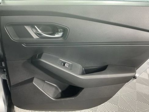 Used 2024 Honda Accord LX image 11