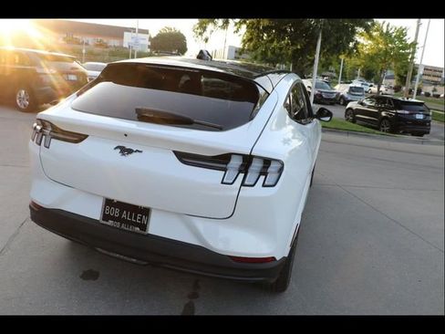 New 2025 Ford Mustang Mach-E Premium image 5