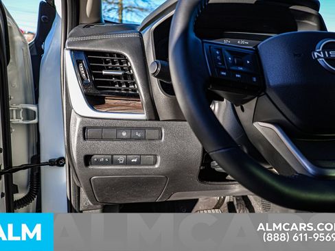 Certified 2025 Nissan Rogue Platinum w/ Tech Package image 22